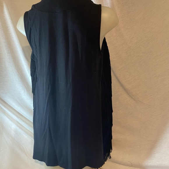 Boho Vivienne Tam Tassel Vest - Picture 7 of 8